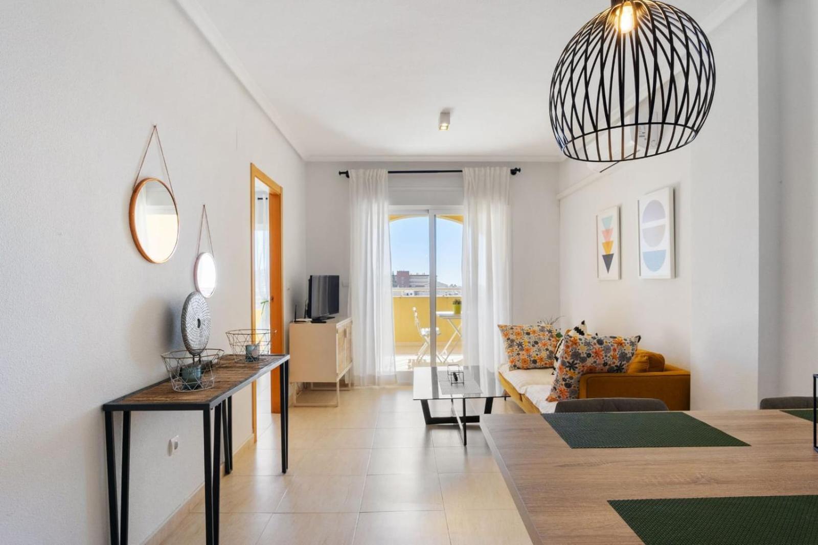 Nice Modern 2 Bed Apartment In Torrievieja 托雷维耶哈 外观 照片