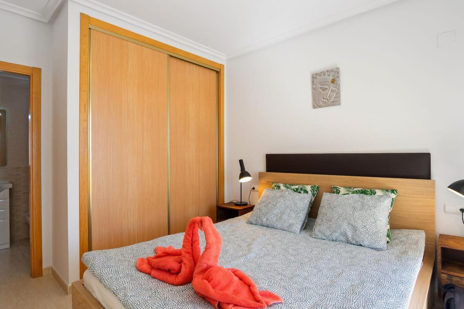 Nice Modern 2 Bed Apartment In Torrievieja 托雷维耶哈 外观 照片